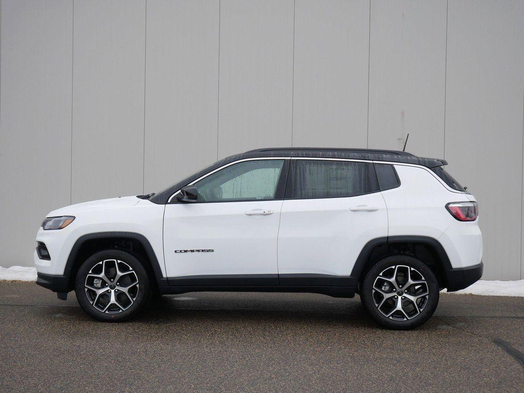 new 2026 Jeep Compass car, priced at $30,238