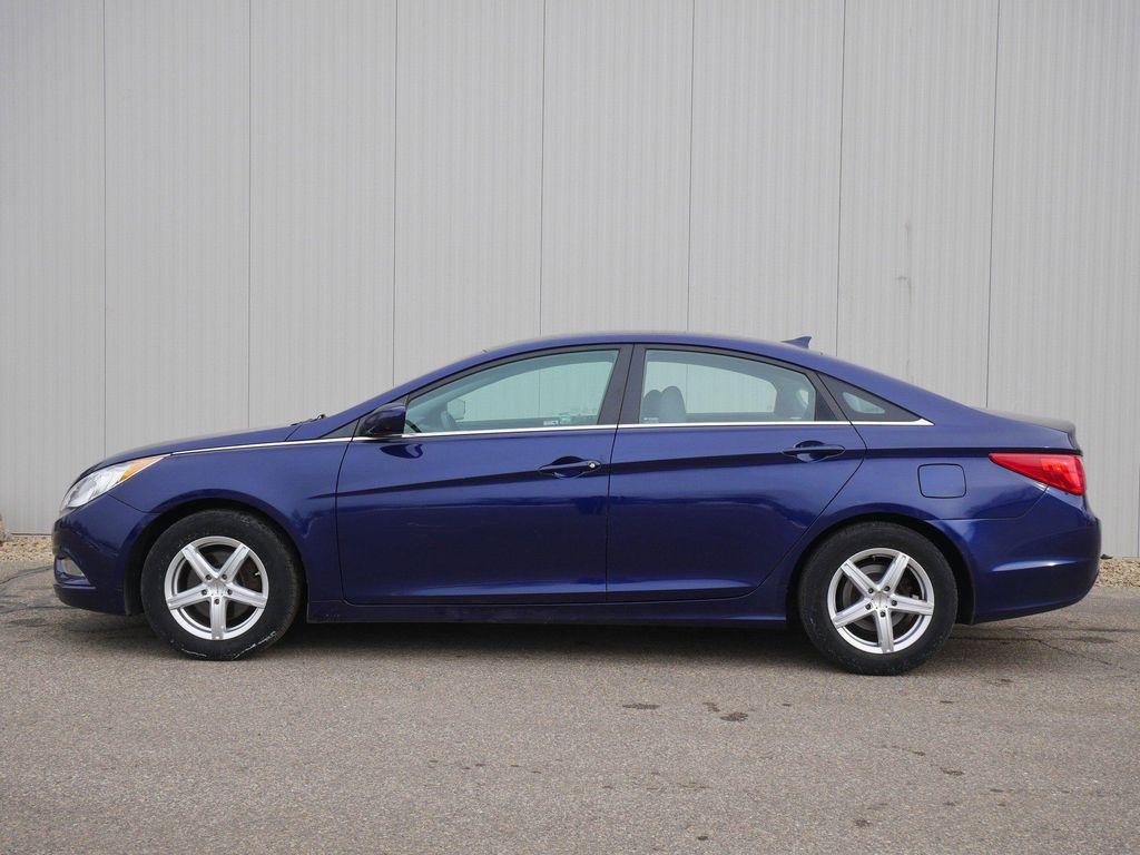used 2013 Hyundai Sonata car, priced at $7,982