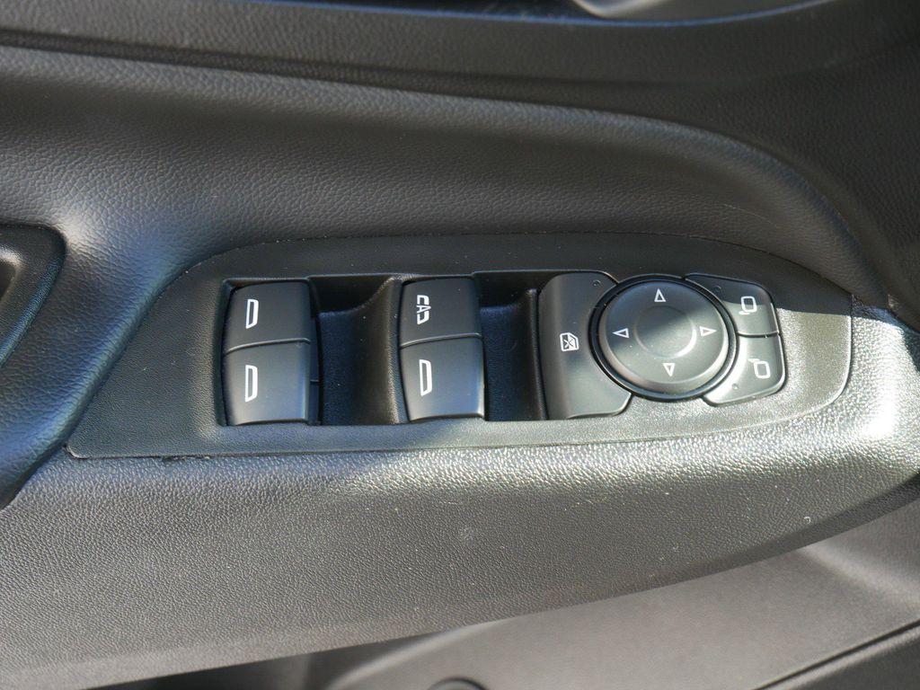 used 2024 Chevrolet Equinox car, priced at $20,982