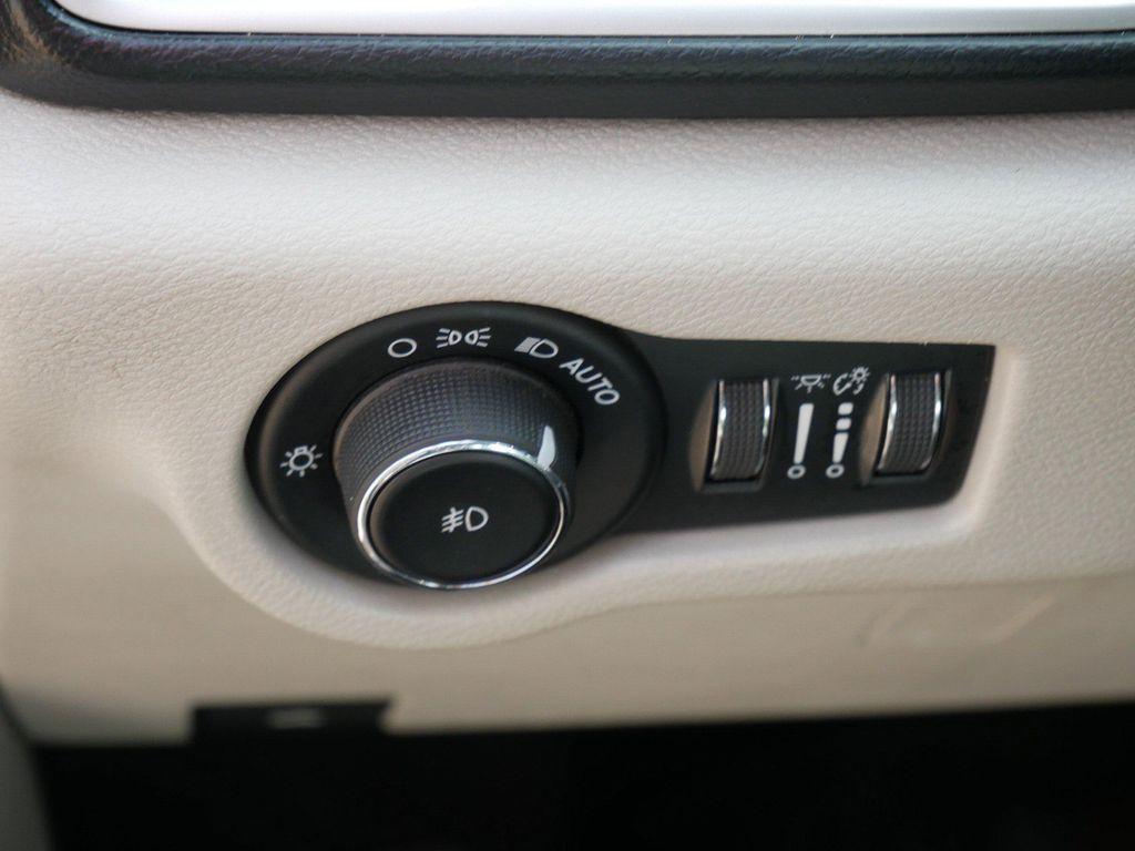 used 2017 Chrysler Pacifica car, priced at $12,982