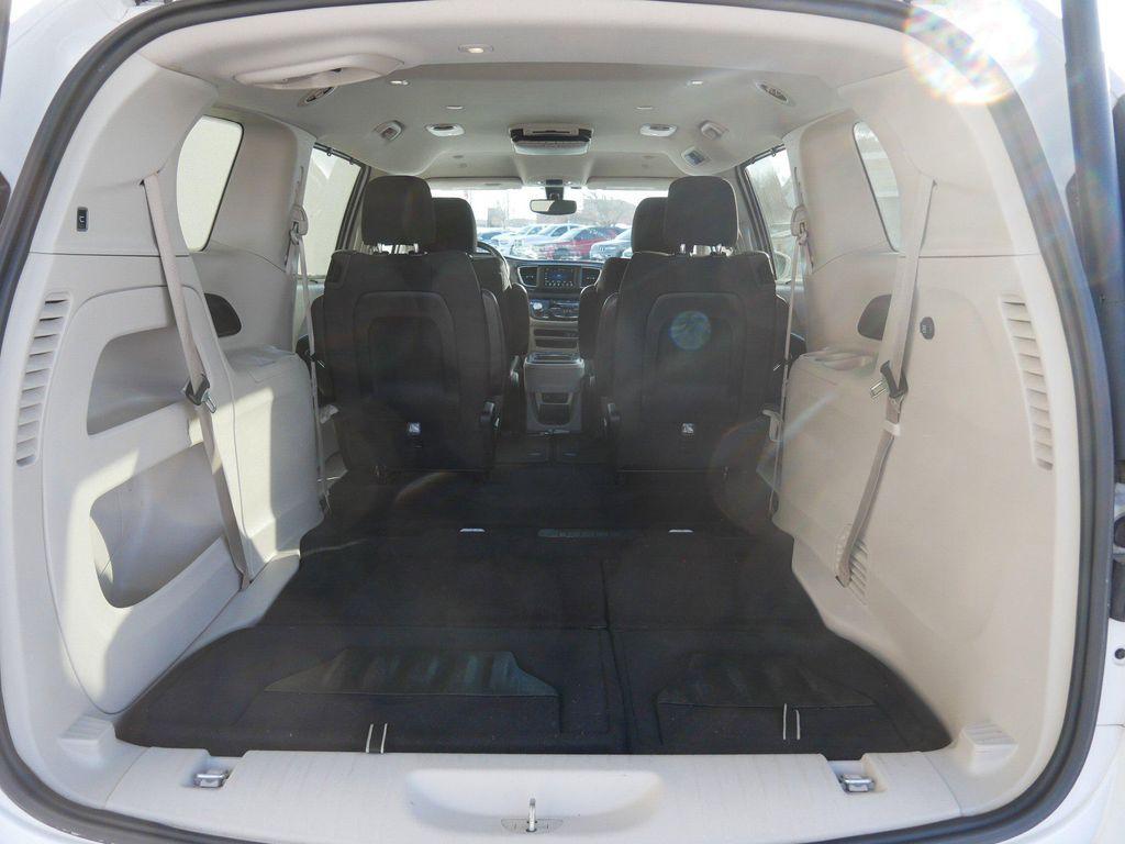 used 2020 Chrysler Pacifica car, priced at $15,982