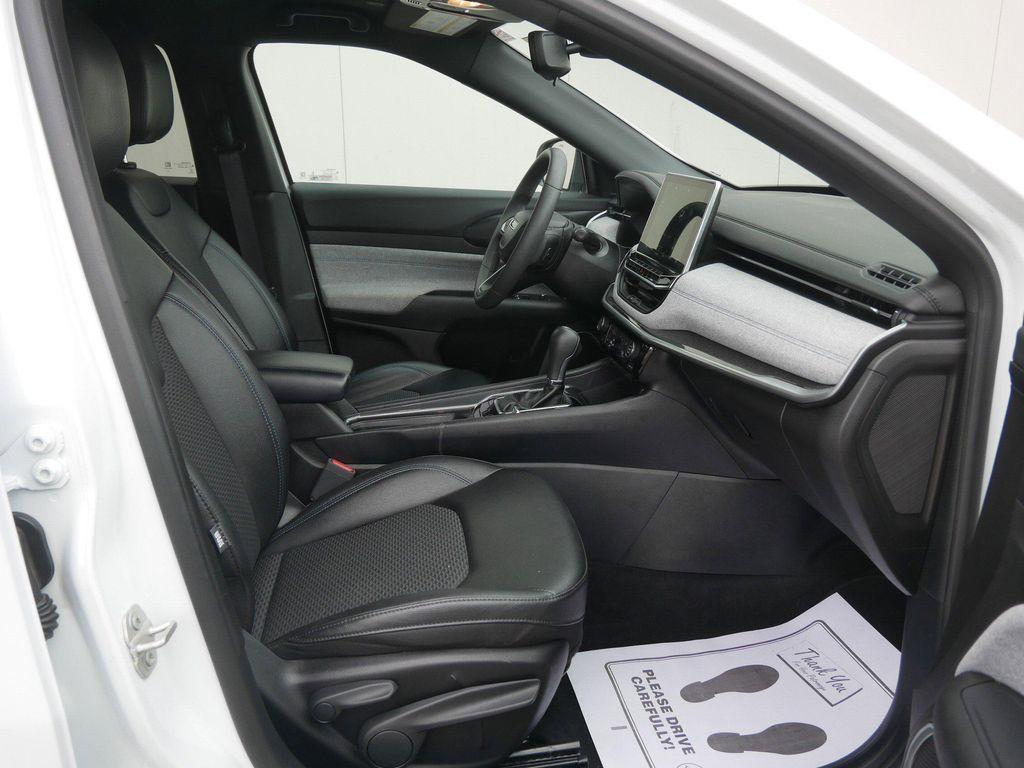 used 2024 Jeep Compass car, priced at $21,982