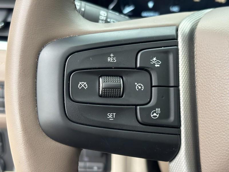 used 2024 GMC Yukon car, priced at $67,422