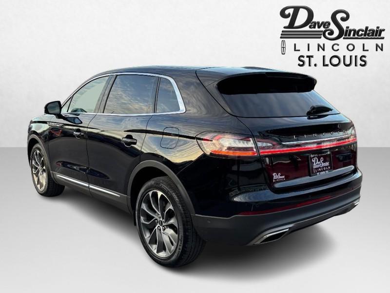 used 2022 Lincoln Nautilus car, priced at $35,095