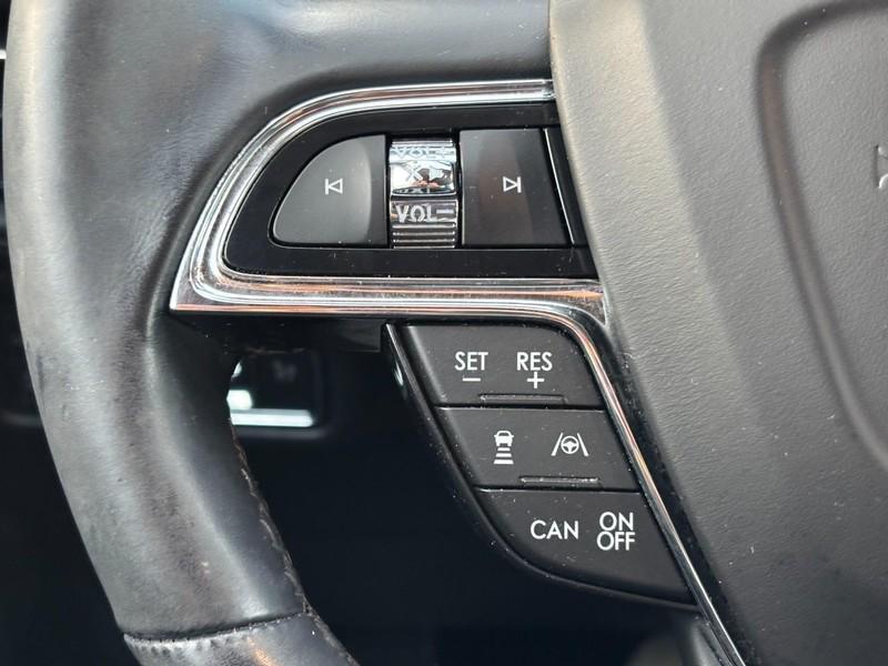 used 2022 Lincoln Nautilus car, priced at $35,095