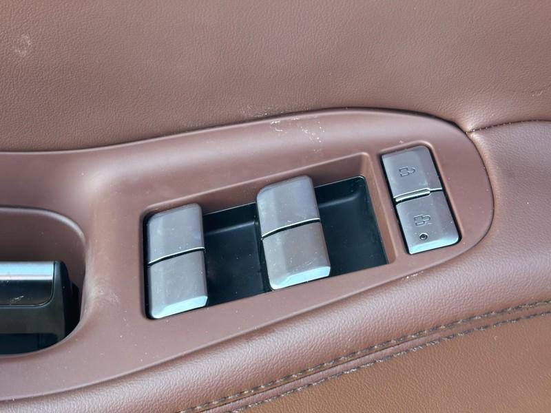 new 2026 Lincoln Navigator car, priced at $111,560