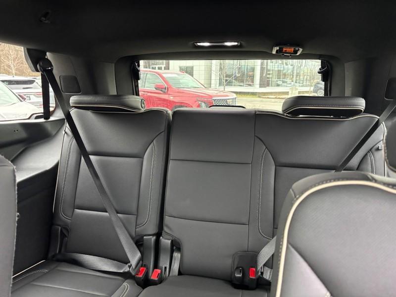 used 2021 GMC Yukon car, priced at $43,106