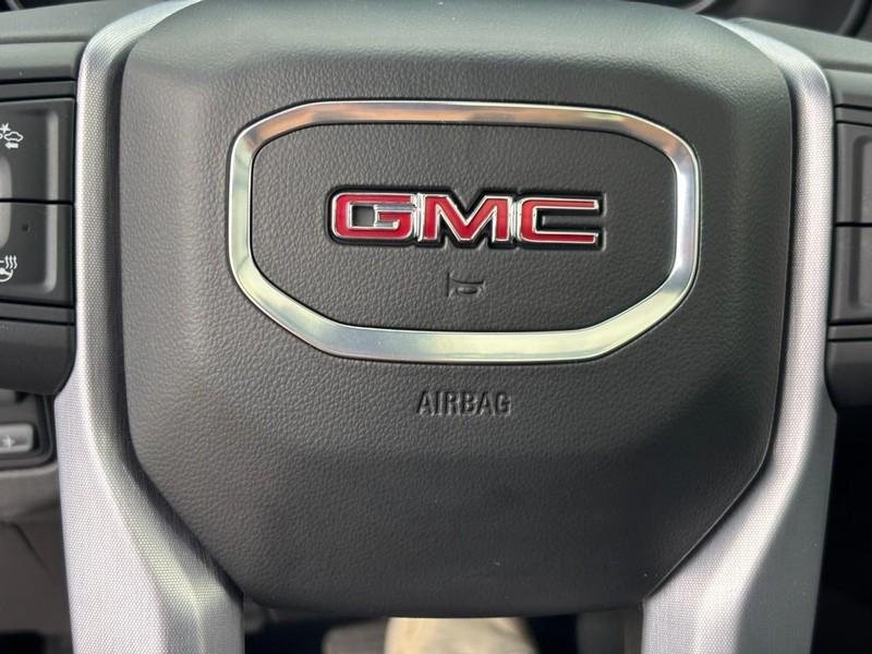 used 2021 GMC Yukon car, priced at $43,106