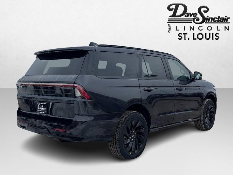 new 2026 Lincoln Navigator car, priced at $109,065