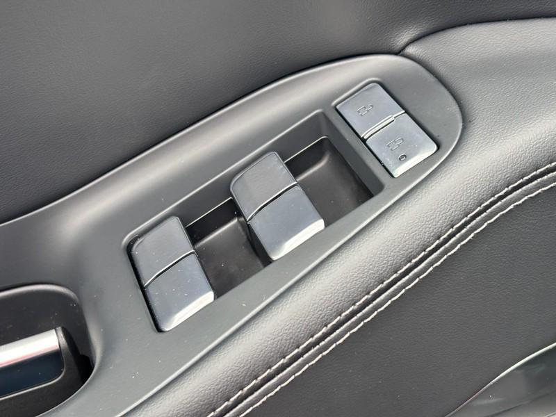 new 2026 Lincoln Navigator car, priced at $109,065