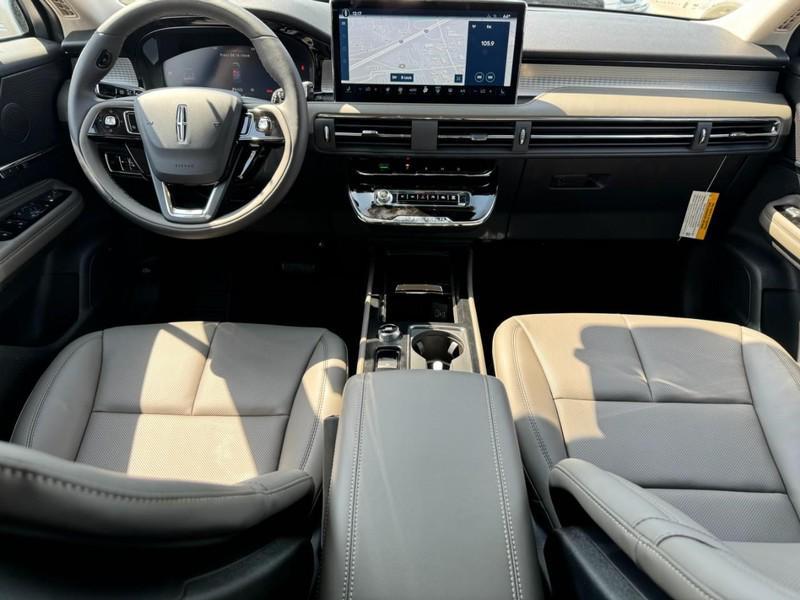 new 2024 Lincoln Corsair car, priced at $35,702