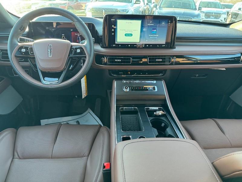 new 2026 Lincoln Aviator car, priced at $81,800