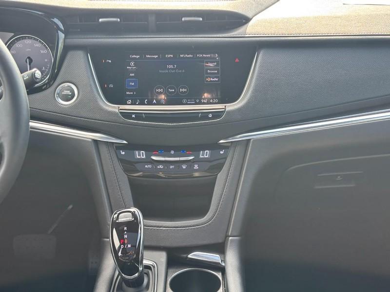 used 2025 Cadillac XT5 car, priced at $37,678