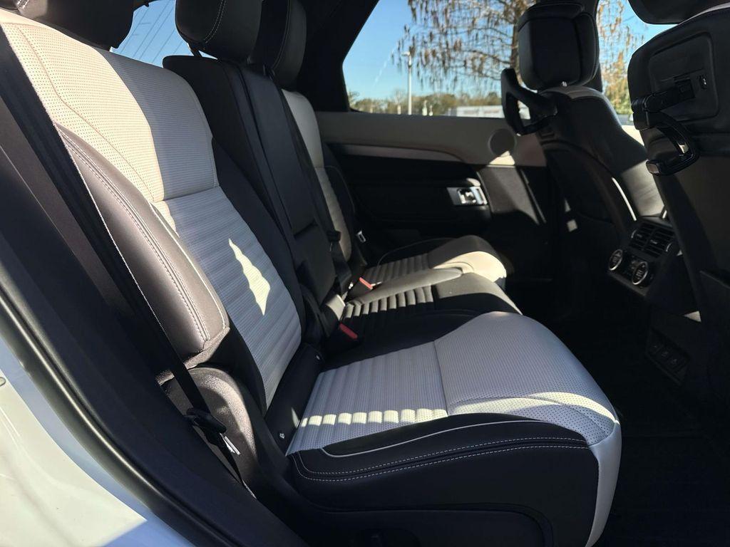 used 2024 Land Rover Discovery car, priced at $50,885