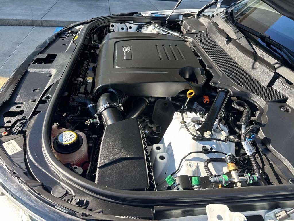 used 2024 Land Rover Discovery car, priced at $50,885