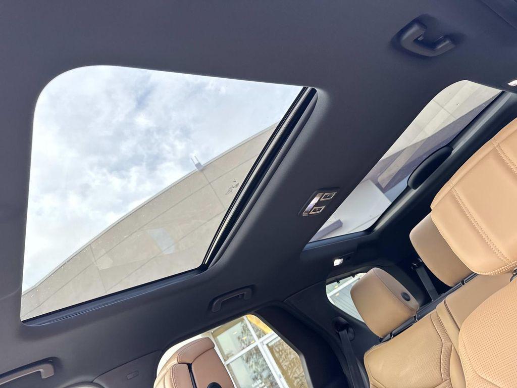 new 2026 Land Rover Discovery car, priced at $74,410