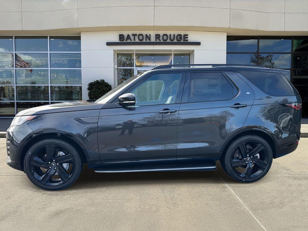 new 2026 Land Rover Discovery car, priced at $74,410