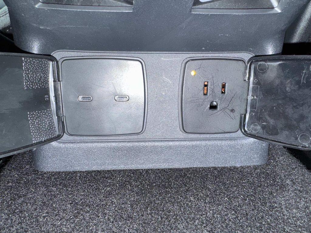 used 2025 Ford Bronco car, priced at $39,986