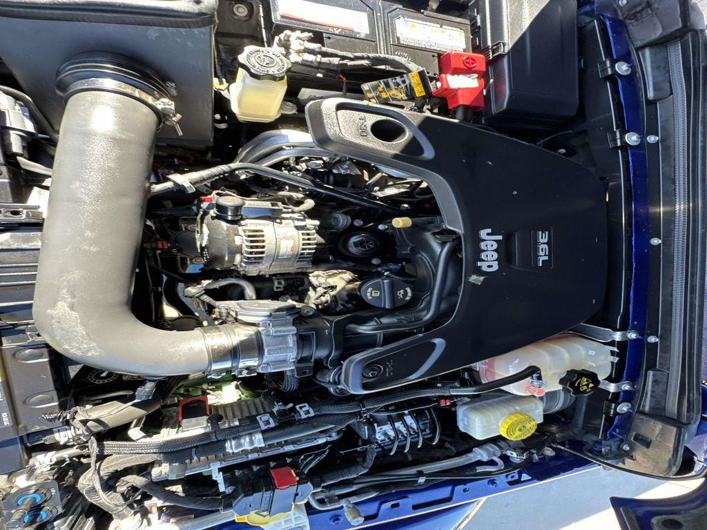 used 2020 Jeep Wrangler Unlimited car, priced at $29,286