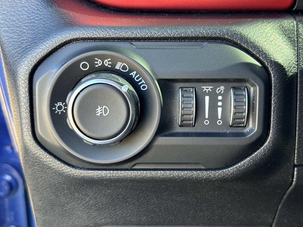 used 2020 Jeep Wrangler Unlimited car, priced at $29,286