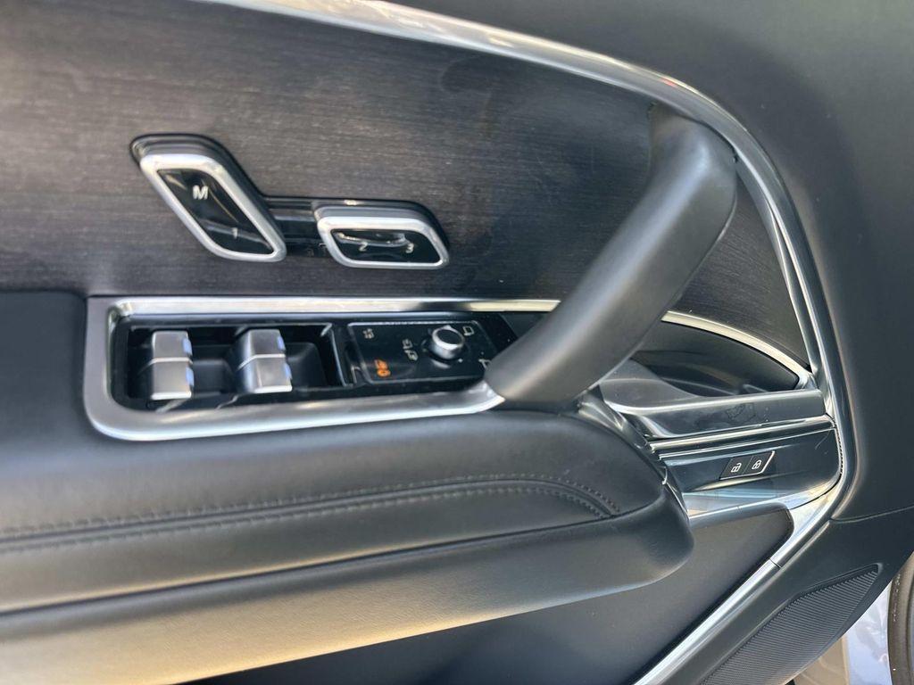 new 2026 Land Rover Range Rover car, priced at $125,524