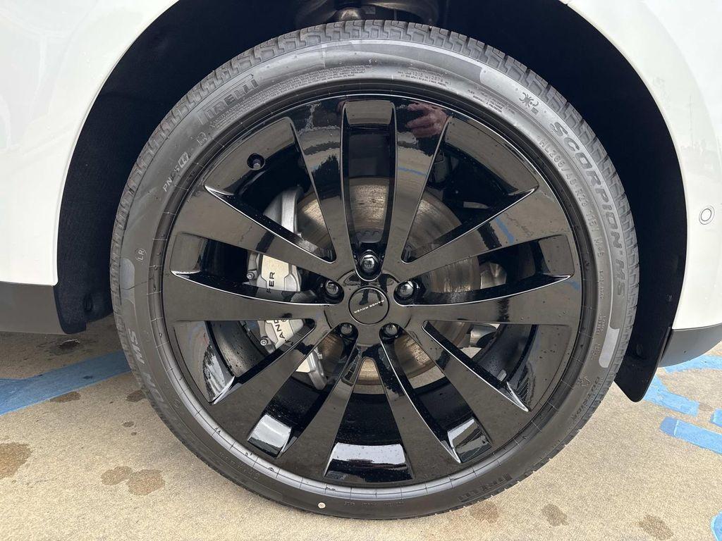 new 2026 Land Rover Range Rover Sport car, priced at $92,175