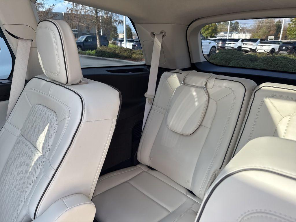 used 2021 Lincoln Aviator car, priced at $39,378