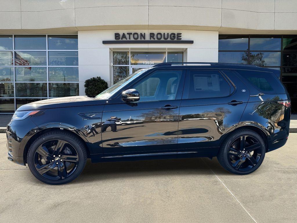 new 2026 Land Rover Discovery car, priced at $76,830