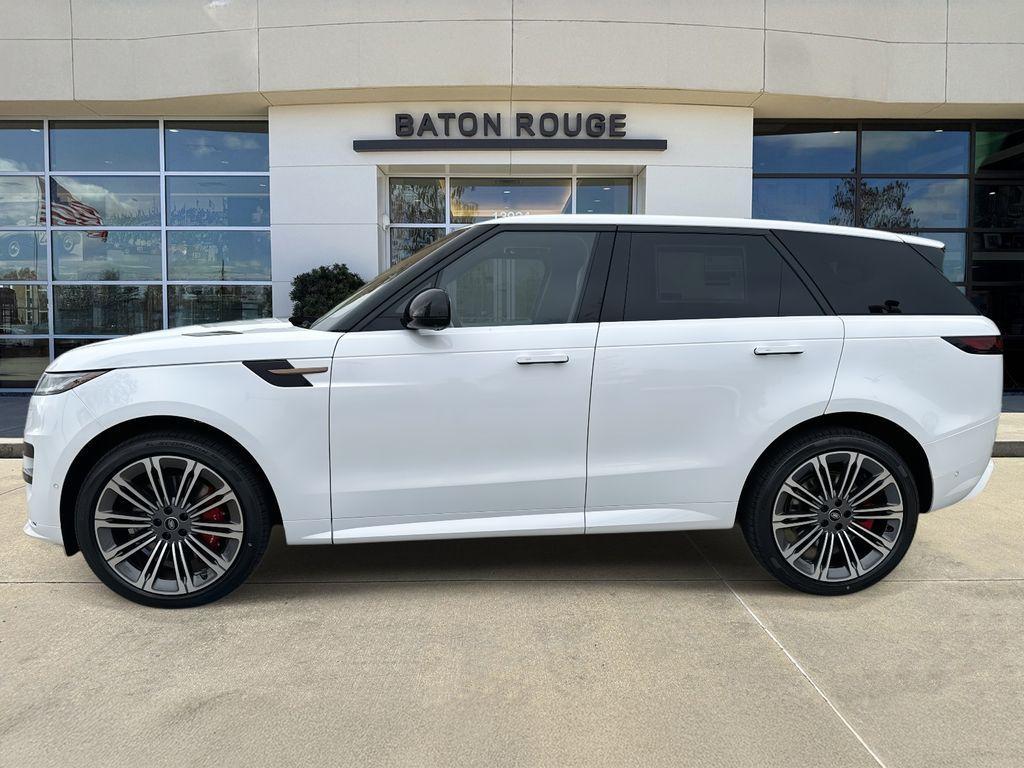 new 2025 Land Rover Range Rover Sport car, priced at $126,305
