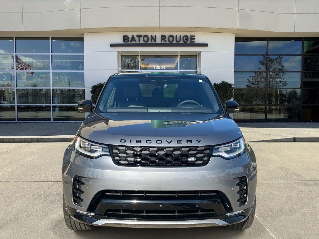 new 2025 Land Rover Discovery car, priced at $75,078