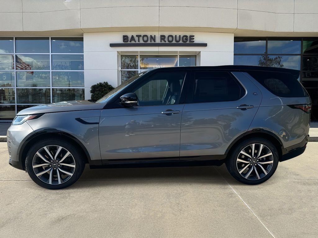 new 2025 Land Rover Discovery car, priced at $75,078