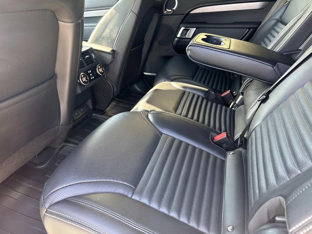 new 2025 Land Rover Discovery car, priced at $73,903