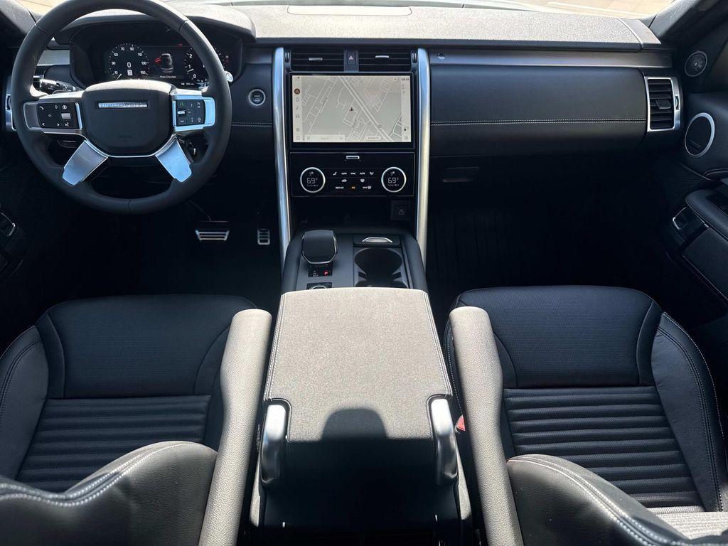 new 2025 Land Rover Discovery car, priced at $73,903