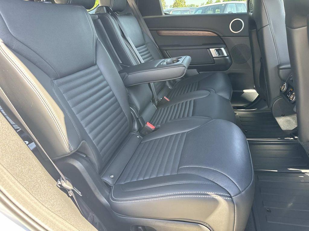 used 2025 Land Rover Discovery car, priced at $62,592
