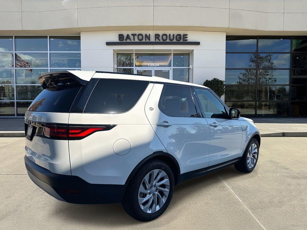 used 2025 Land Rover Discovery car, priced at $51,998