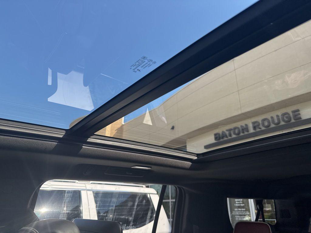 used 2023 GMC Yukon XL car, priced at $70,043