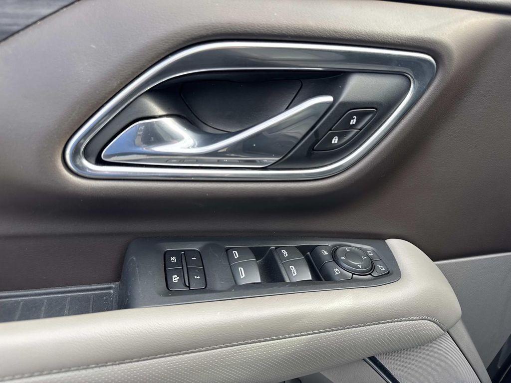 used 2021 GMC Yukon car, priced at $41,743