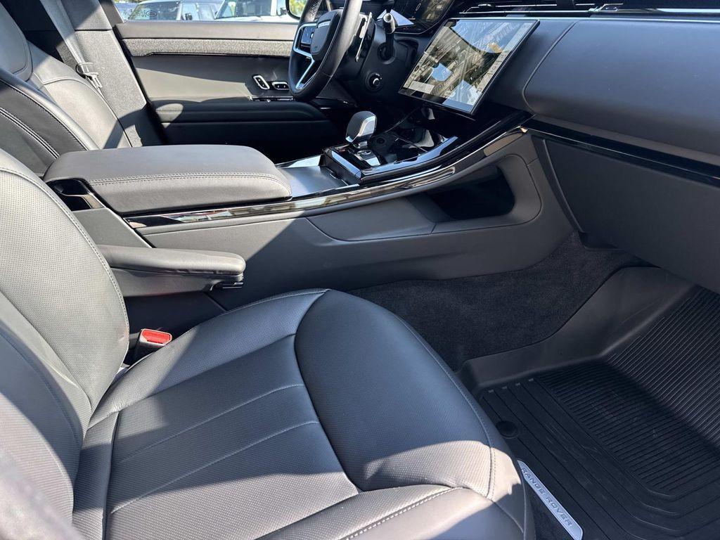 new 2025 Land Rover Range Rover Sport car, priced at $91,530