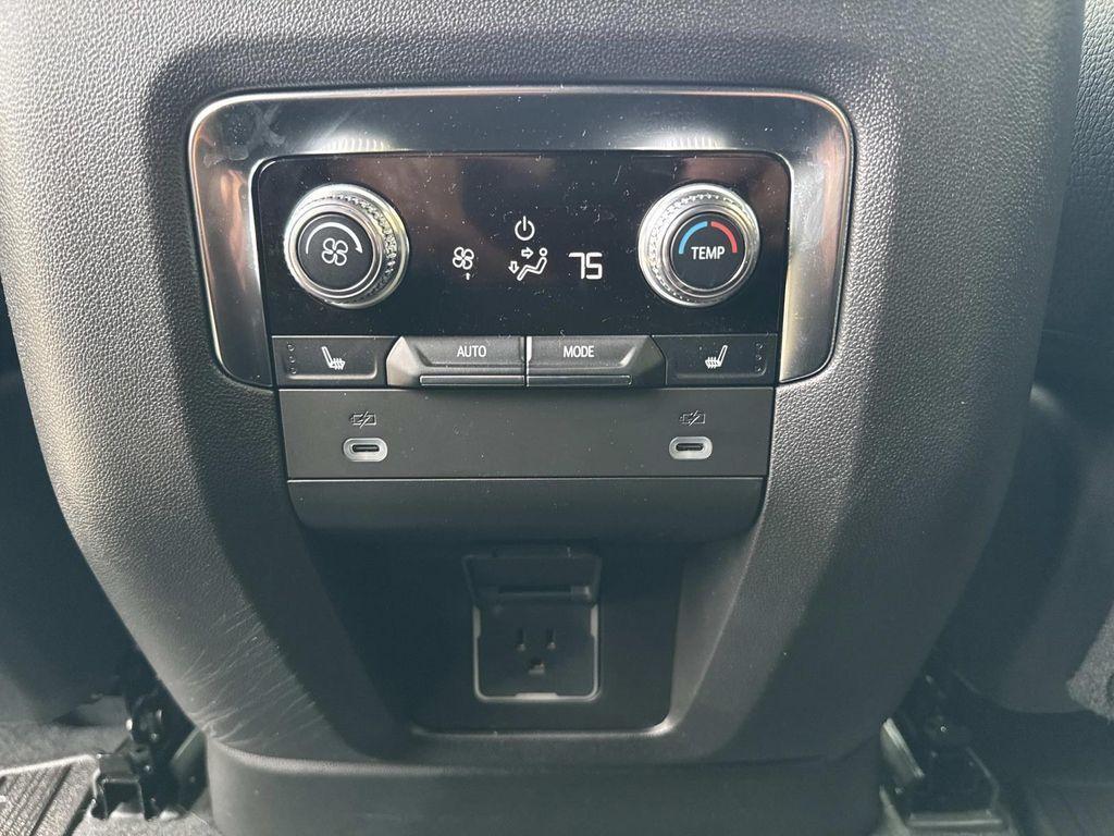 used 2024 GMC Yukon XL car, priced at $71,470