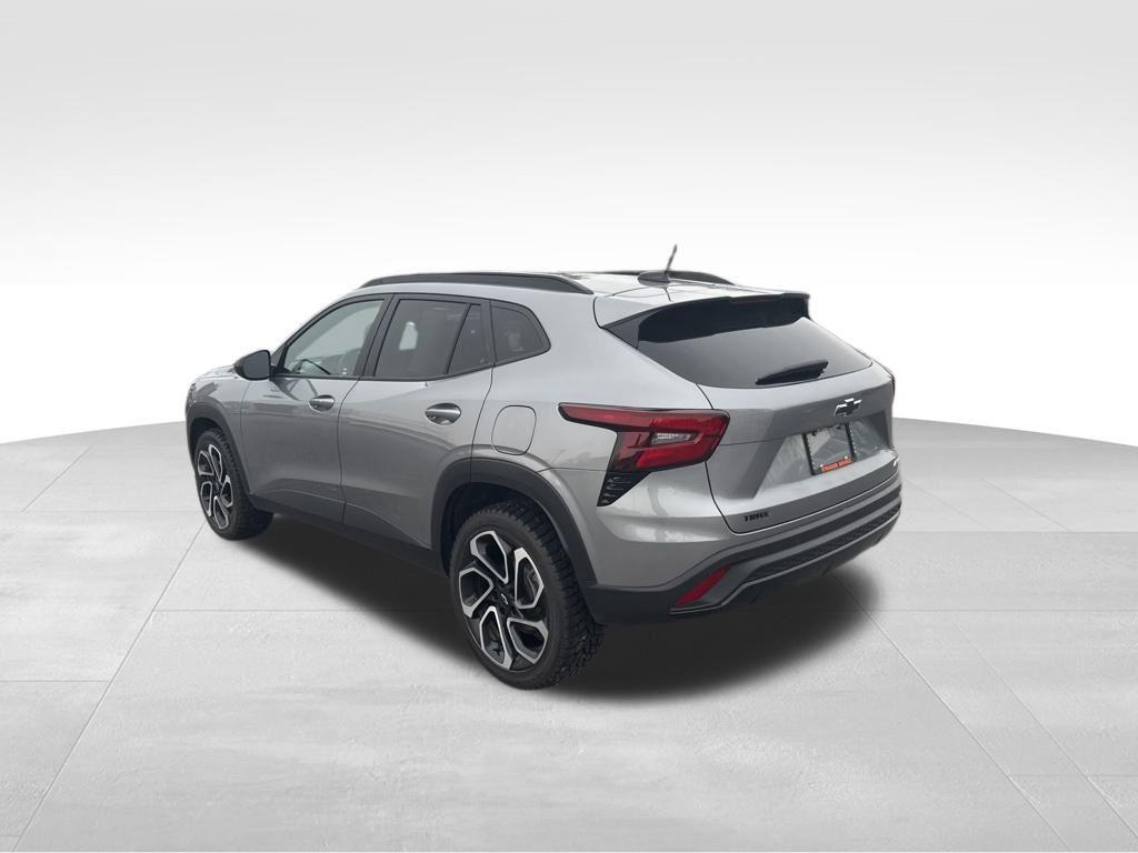 used 2025 Chevrolet Trax car, priced at $24,995