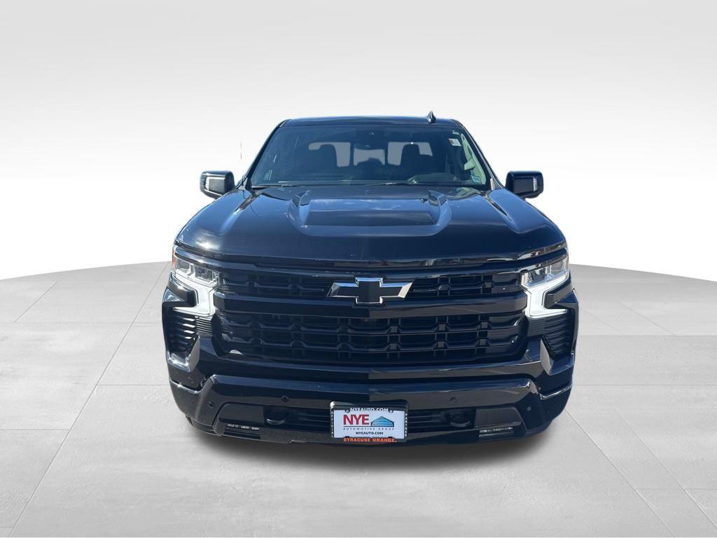 used 2024 Chevrolet Silverado 1500 car, priced at $41,995