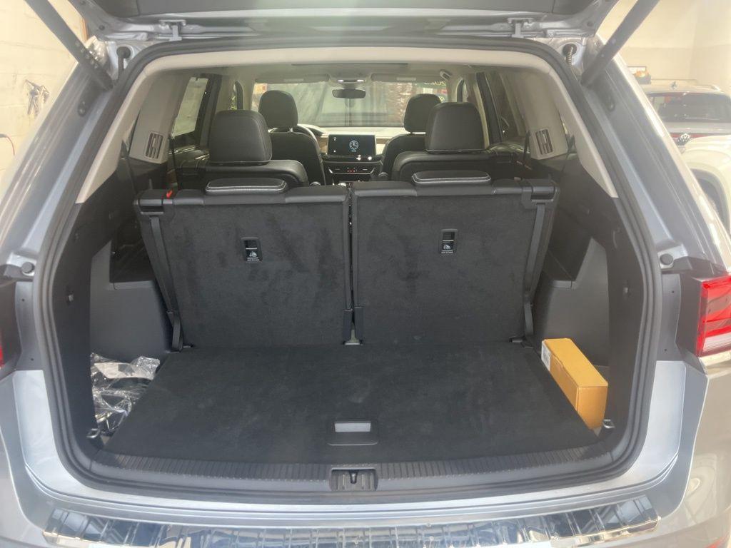 used 2025 Volkswagen Atlas car, priced at $39,488