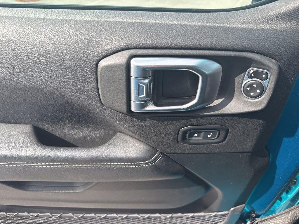 used 2020 Jeep Wrangler Unlimited car, priced at $28,995