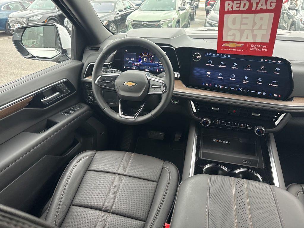 used 2025 Chevrolet Suburban car, priced at $80,995