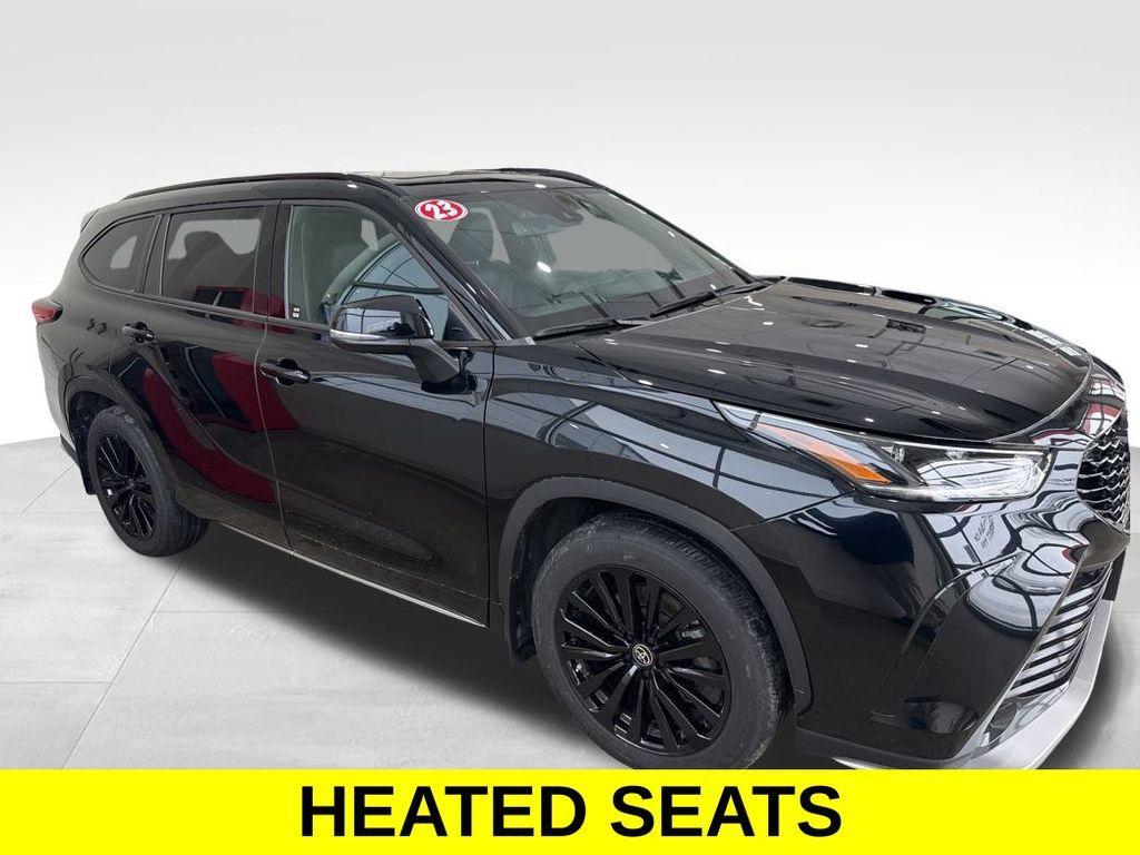 used 2023 Toyota Highlander car, priced at $42,495