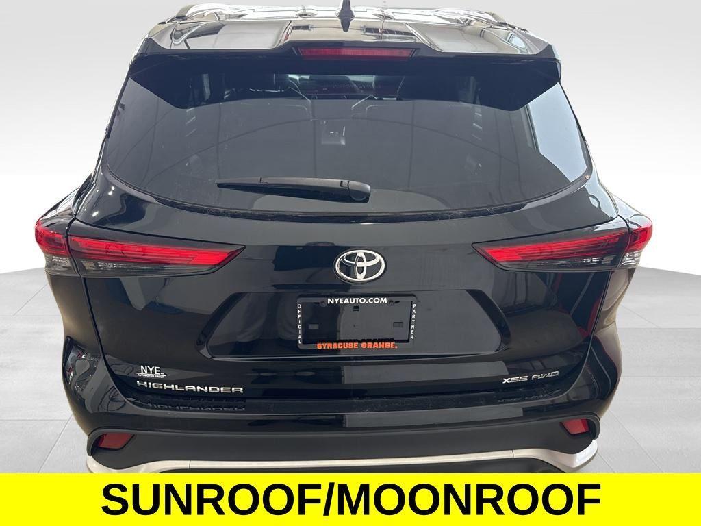 used 2023 Toyota Highlander car, priced at $42,495