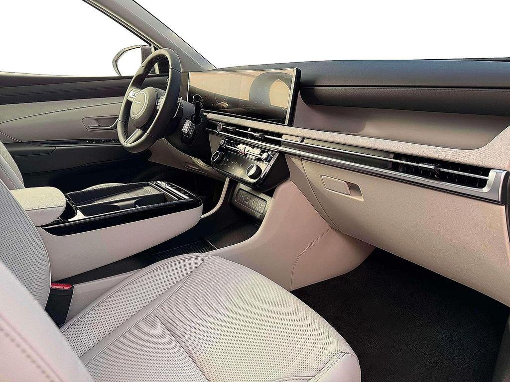 new 2026 Hyundai TUCSON Hybrid car