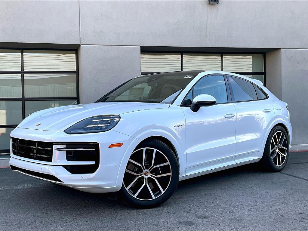 new 2025 Porsche Cayenne car, priced at $131,925