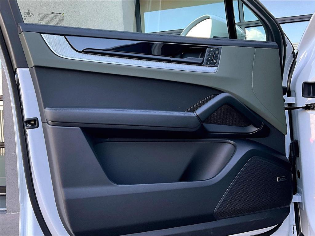 new 2025 Porsche Cayenne car, priced at $132,824