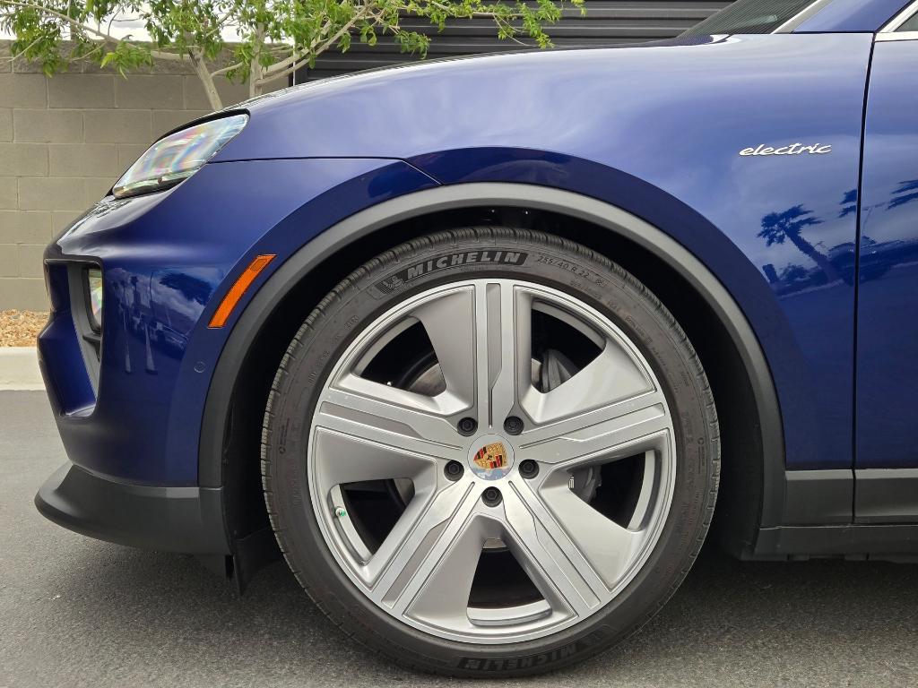 used 2024 Porsche Macan car, priced at $71,500